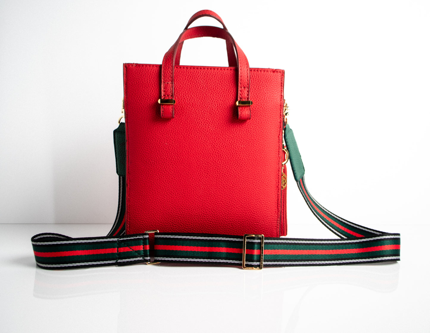 gift ideas for someone who loves red and green striped accessories